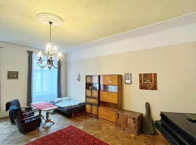 Old Town Rooms Wielopole