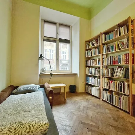 Old Town Rooms Wielopole Krakow Exterior photo
